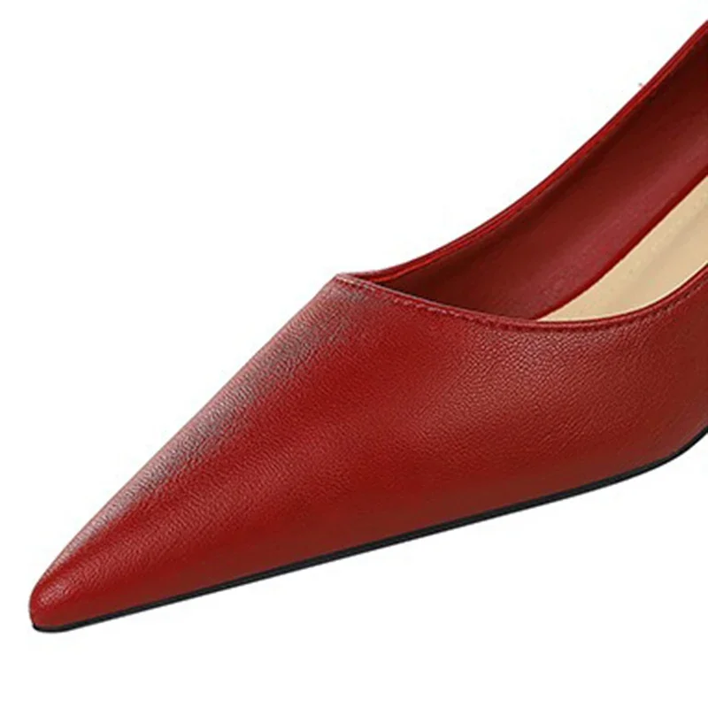  scarpin, sapato scarpin, scarpin preto, scarpin nude, scarpin salto baixo, scarpin vermelho,