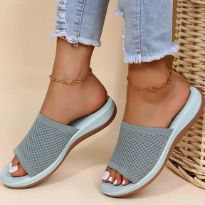  chinelo, chinelo nuvem, chinelo slide, chinelo feminino, chinelo slide feminino, chinelo ortopédico, slide feminino, chinelos femininos, chinelo ortopédico feminino, chinelo nuvem feminino, chinelo feminino confortável, chinelo eva,